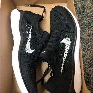 Mike fly knit free runs!